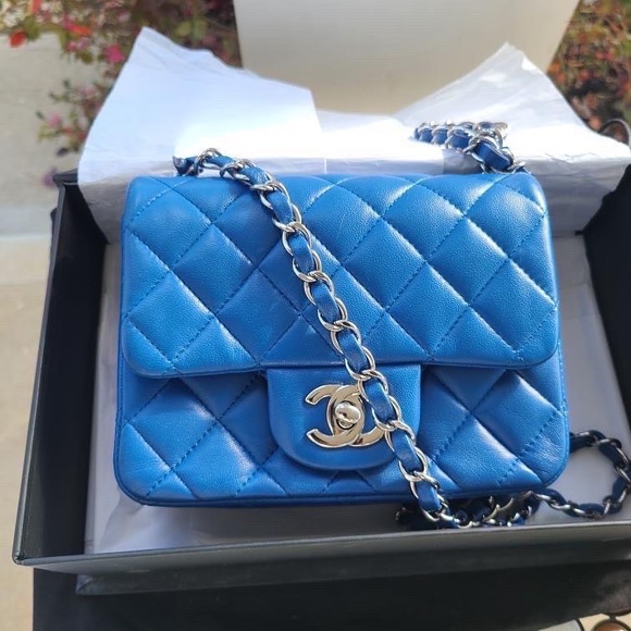 Chanel 22 Series Blue Lambskin Mini Crossbody Square w Silver FULL SET - Picture 9 of 9